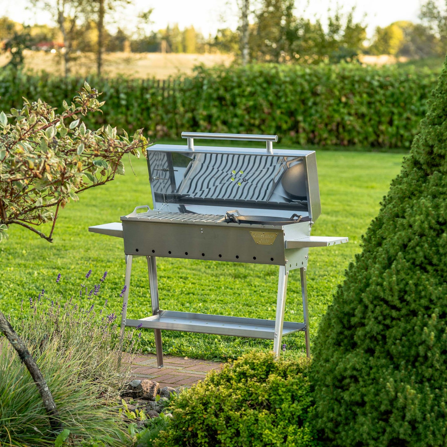 GrillSymbol Charcoal Grill Chef Silver